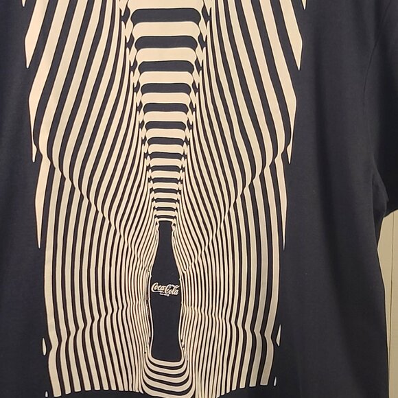 COCA-COLA Men's Black Short Sleeve 100% Cotton Tee Size 2X (50-52) - Picture 3 of 10